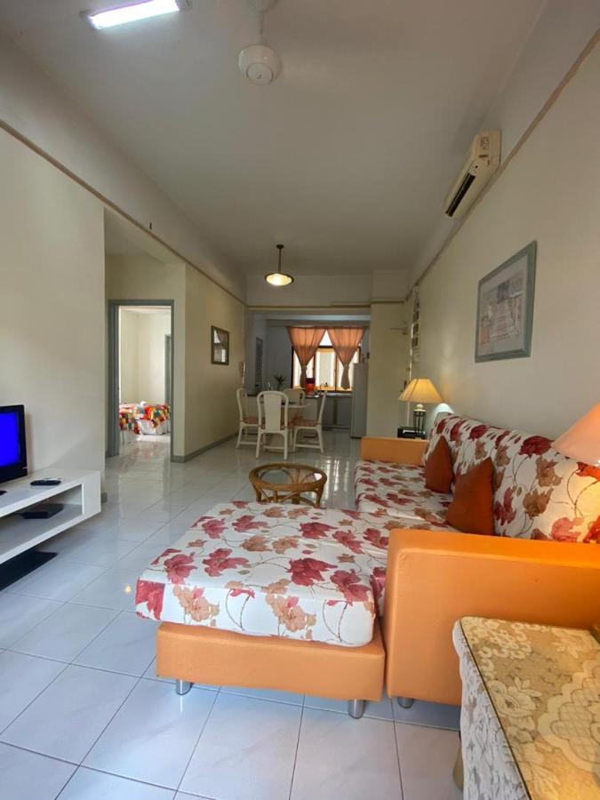Costa Mahkota  Aparthotel Malacca Luaran gambar
