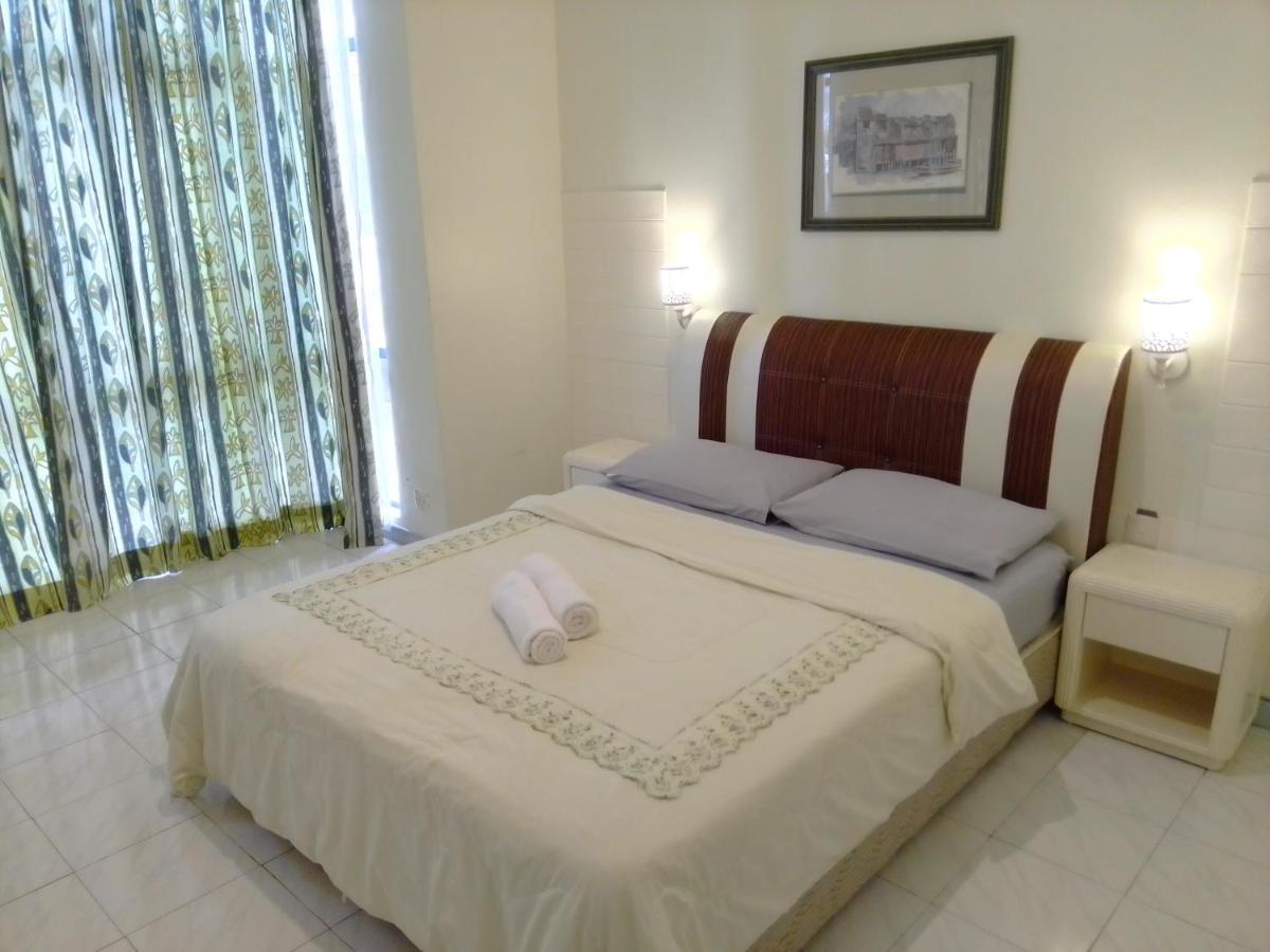 Costa Mahkota  Aparthotel Malacca Luaran gambar