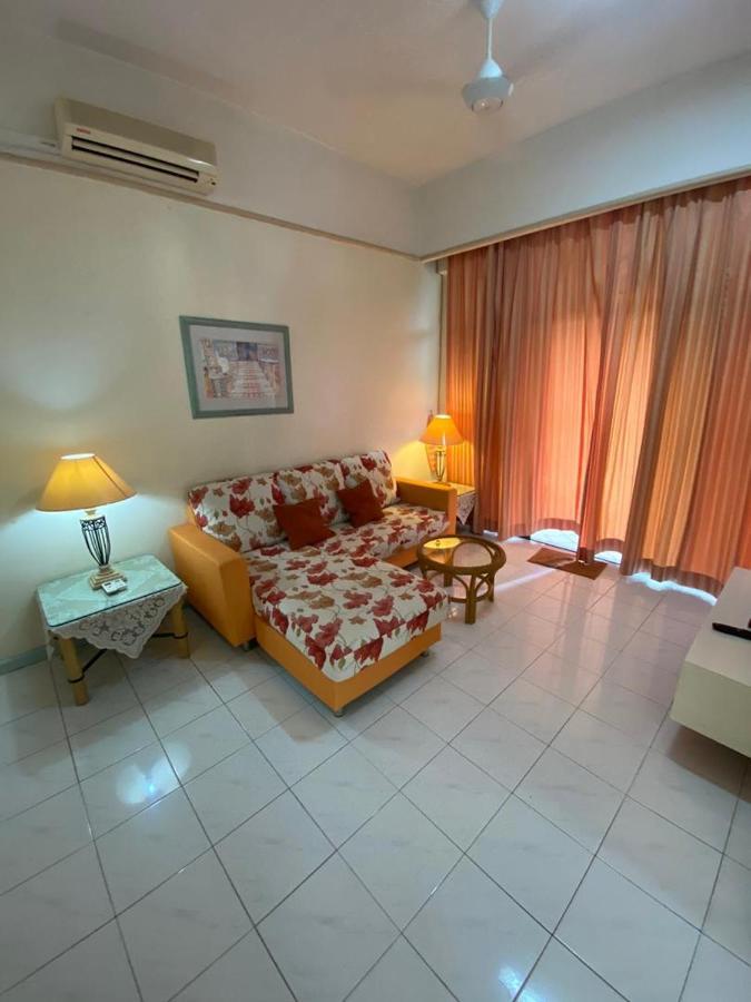 Costa Mahkota  Aparthotel Malacca Luaran gambar