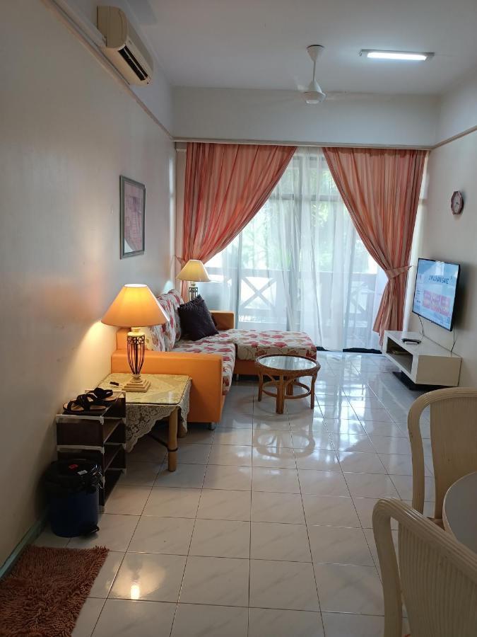 Costa Mahkota  Aparthotel Malacca Luaran gambar