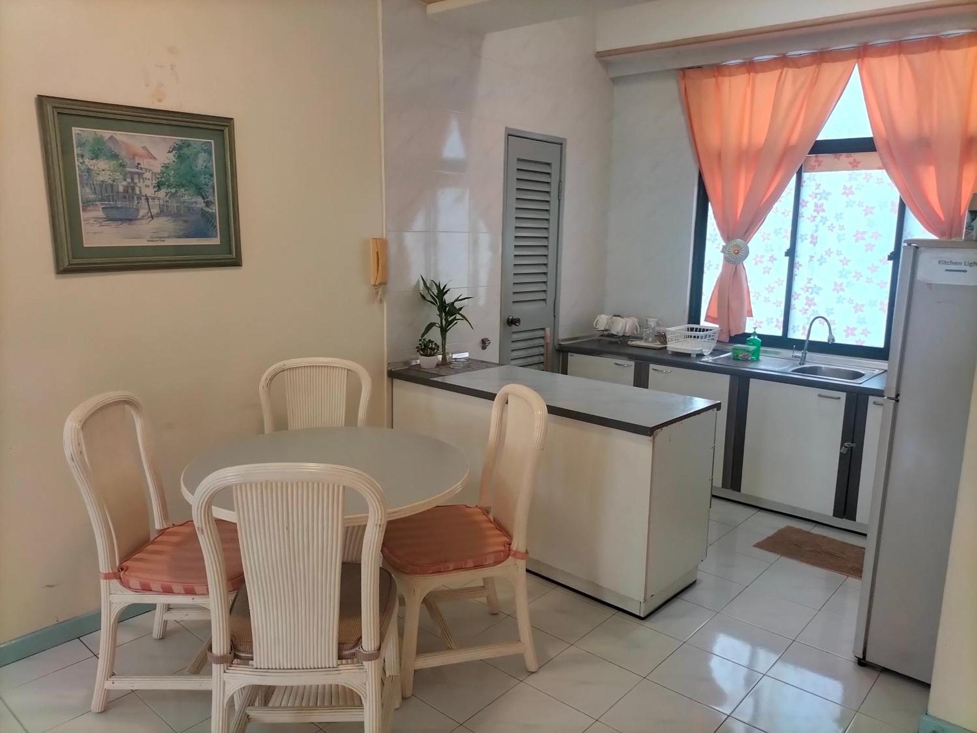 Costa Mahkota  Aparthotel Malacca Luaran gambar