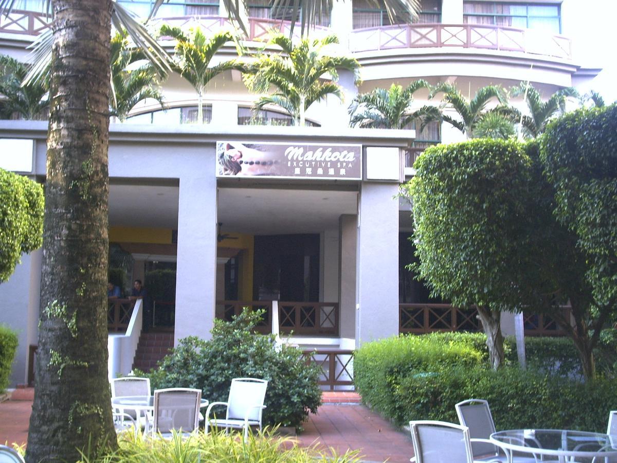 Costa Mahkota  Aparthotel Malacca Luaran gambar