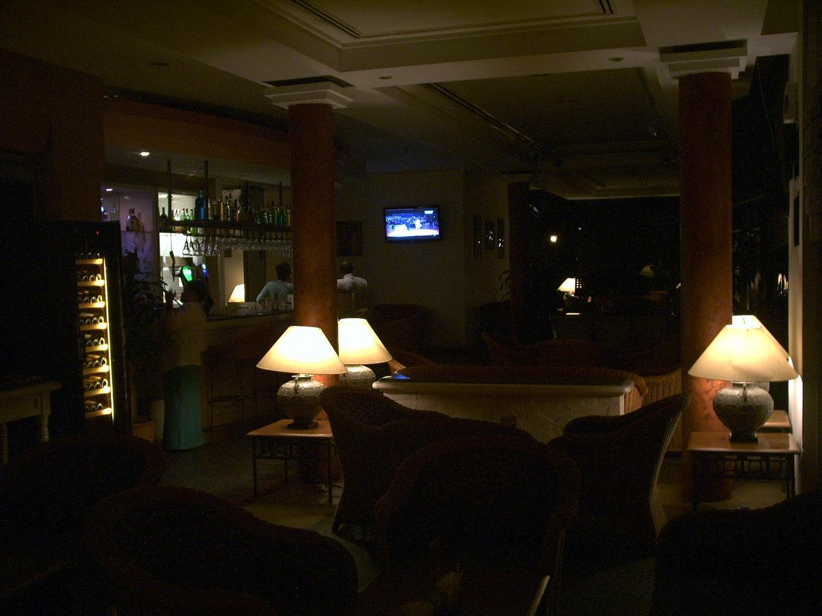 Costa Mahkota  Aparthotel Malacca Luaran gambar