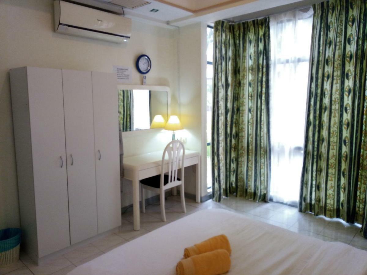Costa Mahkota  Aparthotel Malacca Luaran gambar