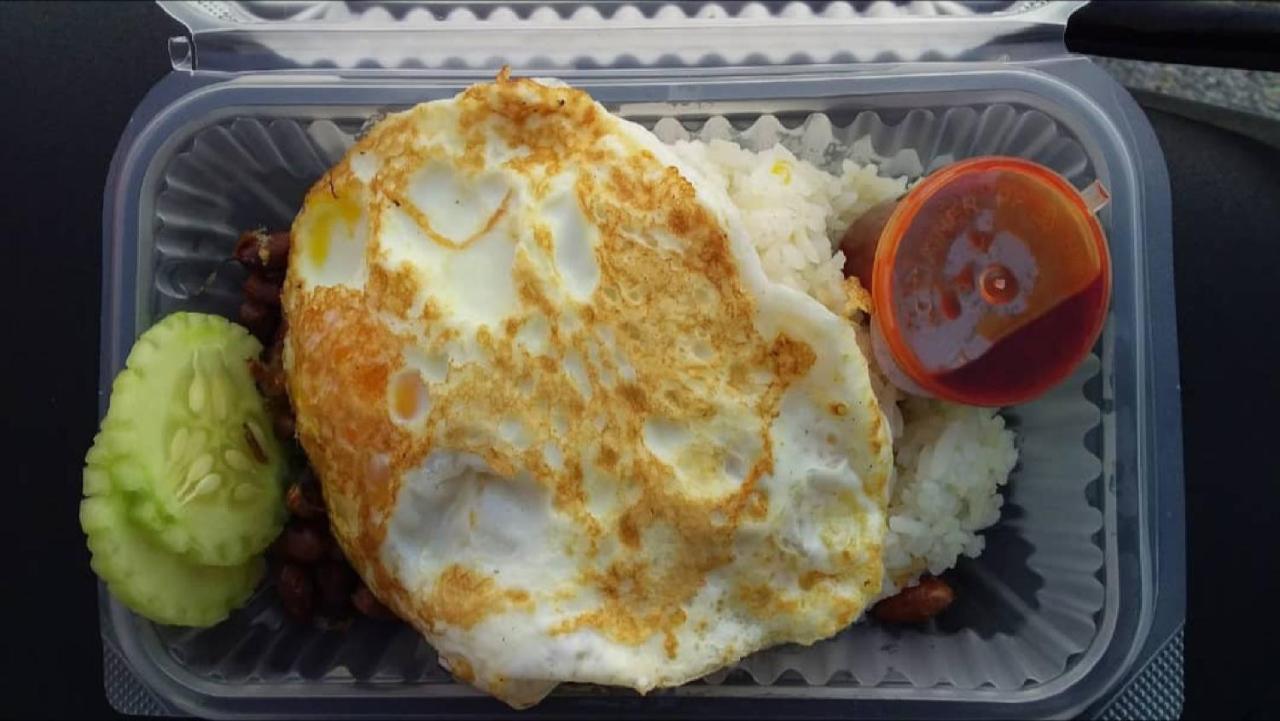 Costa Mahkota  Aparthotel Malacca Luaran gambar